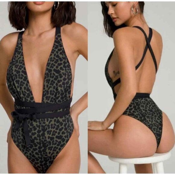 NWT GOOD AMERICAN Dip Dive Wrap One Piece Swimsuit Sage Leopard Sz 2/Medium‎ - Picture 1 of 7
